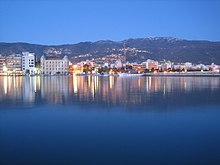 Volos-bynight.JPG