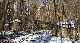 Debris from the original Drachenloch Bridge below the reconstructed bridge, at the Drackensteiner Hang in the Swabian Alps