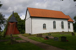 Marka kyrka i juli 2009.