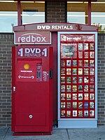 Quiosc automatitzat de Redbox per al lloguer de DVDs i discs de videojocs.