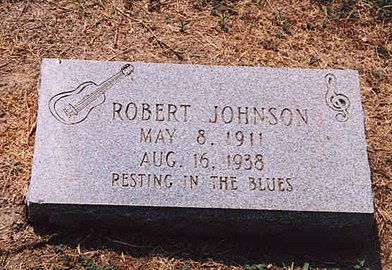 Cénotaphe de Robert Johnson dans le cimetière de Payne Chapel.