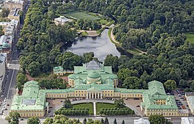 RUS-2016-Aerial-SPB-Tauride Palace (crop)