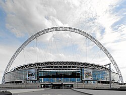 A döntő helyszíne, a Wembley Stadion