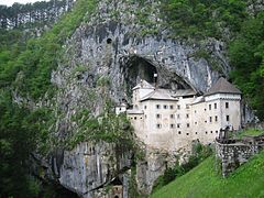 Luegg - Predjama Castle, Postojna