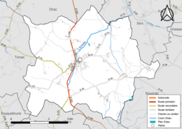 Carte en couleur présentant le réseau hydrographique de la commune