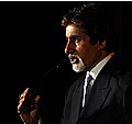 Amitabh Bachchan op 19 april 2006 geboren op 11 oktober 1942