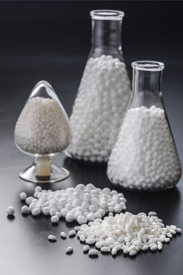 ETPU, ETPEE, EPS, EPP, EPA.. Poly Foam Pellets (Photo courtesy of INTYPE)