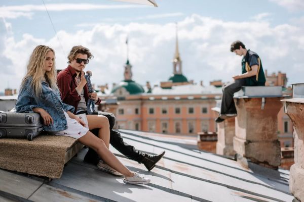 Рецензия на фильм «Походу любовь»: прогулка по летнему Петербургу 