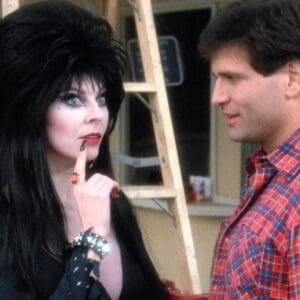 The new episode of the video series Revisited looks back at the 1988 horror comedy Elvira: Mistress of the Dark, starring Cassandra Peterson