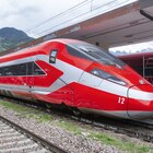 Un train à grande vitesse Trenitalia, à Bolzano, en Italie.