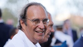 Xavier Niel : son plan pour faire d'Iliad un géant européen de l'IA