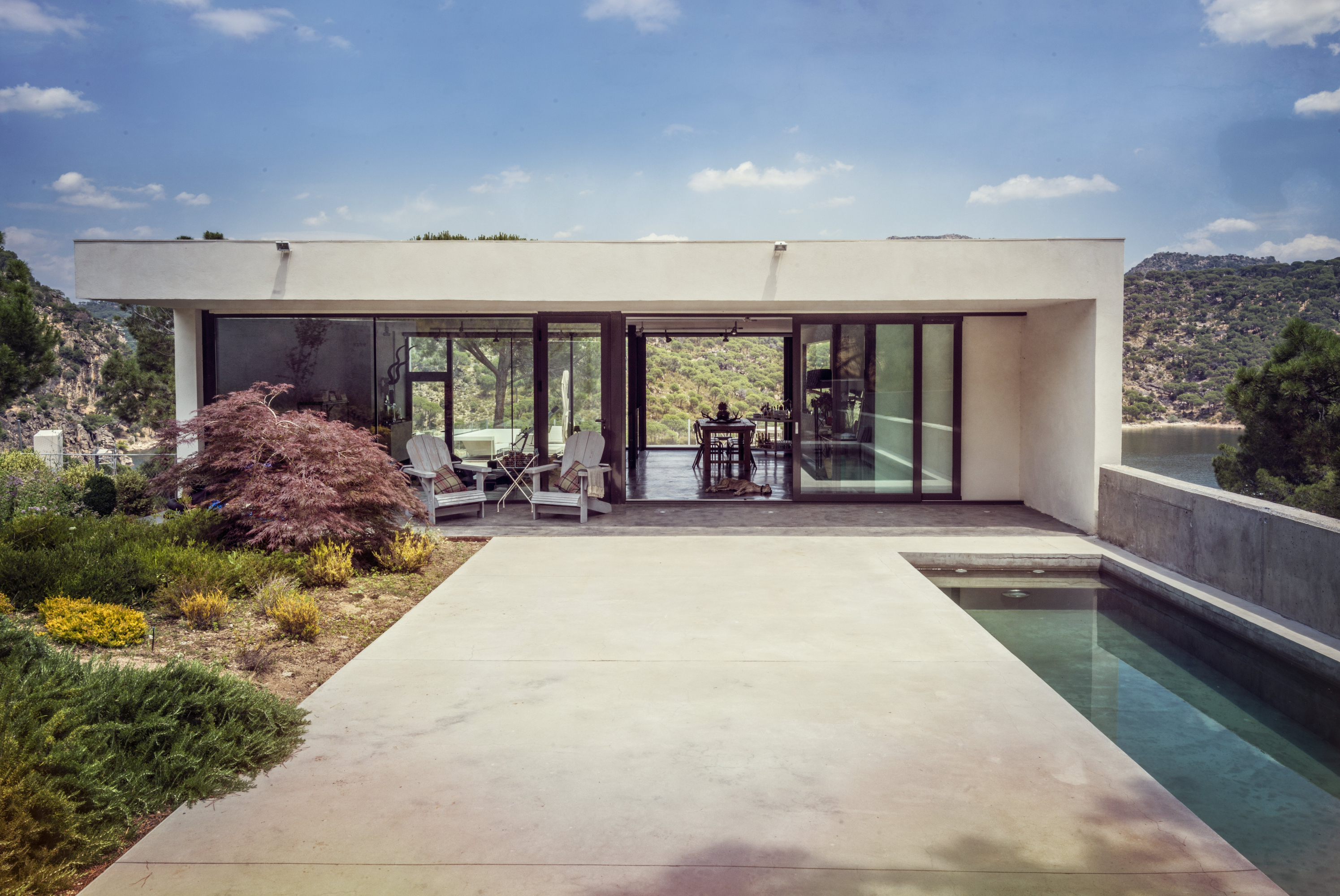 Casa de campo de la foodstylist Marta Muñoz-Calero en el pantano de San Juan