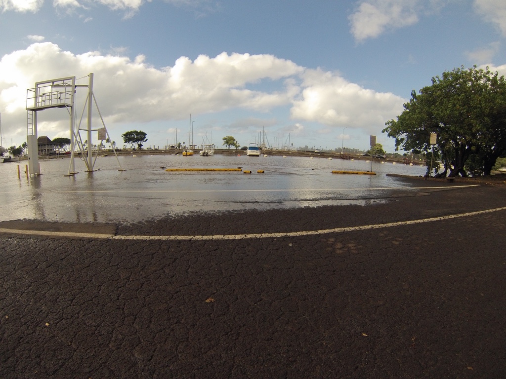 Example of Harbor Surge in Haleiwa, February 2016