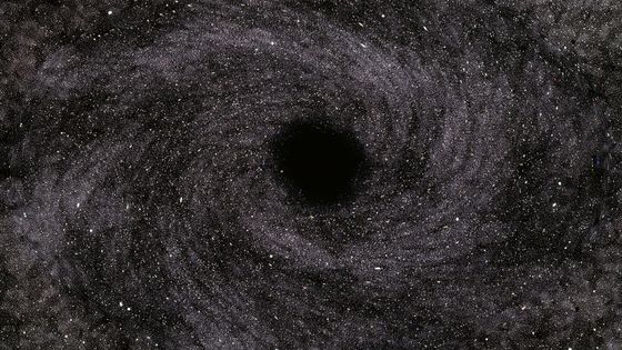 Le trou noir doit se comprendre non pas comme une masse qui attire tout avec une force irrésistible, mais comme une déformation extrême de la géométrie de l'espace-temps.