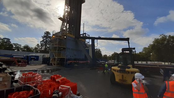 Forage pour la création d'une centrale de géothermie qui devrait alimenter l'équivalent de 9000 logements au Chesnay-Rocquencourt, dans les Yvelines