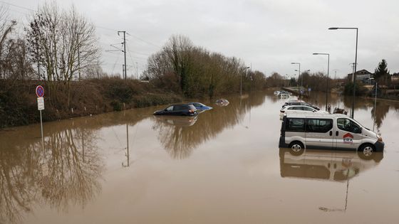 Un parking de Saint-Omer, dans le Pas-de-Calais, le 4 janvier 2024.