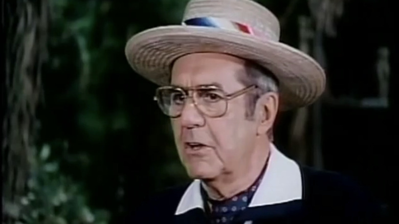 Jim Backus' Thurston Howell III delivers a speech in The Harlem Globetrotters on Gilligan's Island