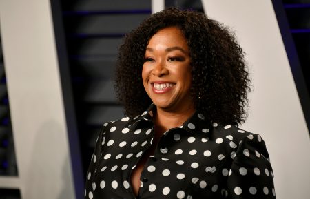 Shonda Rhimes attends the 2019 Vanity Fair Oscar Party