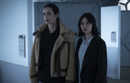 Krysten Ritter as Lucy, Amanda Fix as Jules in the 'Orphan Black: Echoes' Season 1 finale