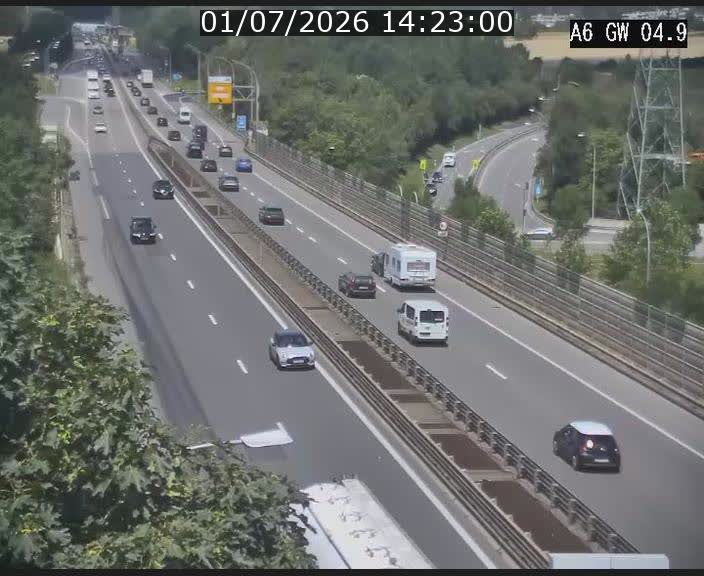 Traffic live webcam Luxembourg Croix de Cessange - A6 - BK 4.9 - direction Belgique