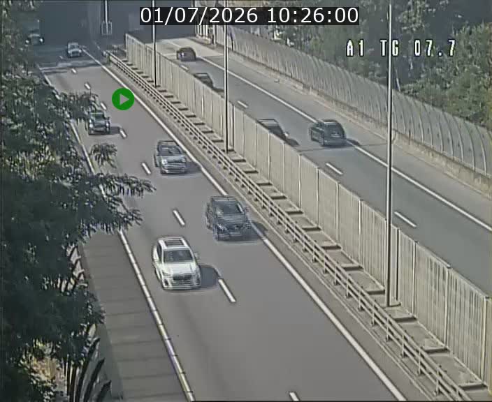 Traffic live webcam Luxembourg Kirchberg - A1 direction Luxembourg-ville - BK 7.7