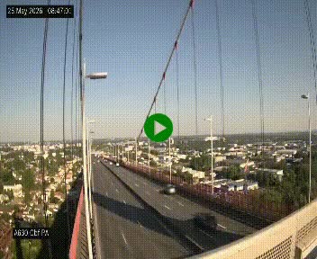 Webcam autoroute sur le périphérique de Bordeaux (A630) au nord de la ville. Caméra située sur le Pont d'Aquitaine.