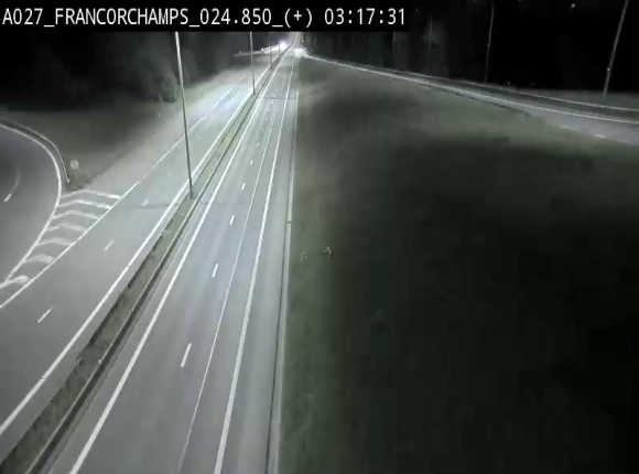Caméra autoroutière à proximité du circuit de Spa-Francorchamps à Stavelot sur l'A27/E42