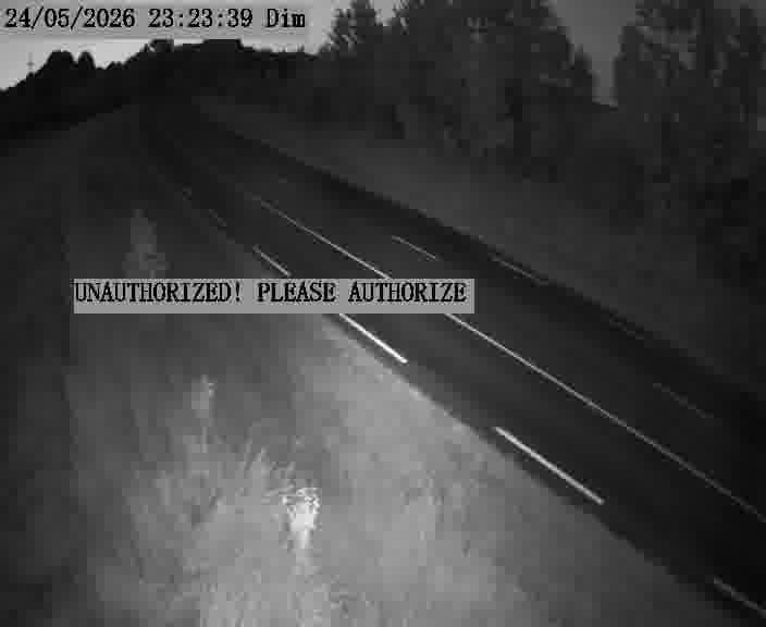 Webcam installée le long de D955 (France) à Amelécourt, pointée vers Metz, utile pour suivre précisément les conditions de trafic.
